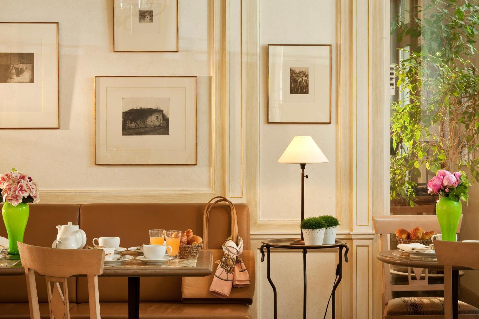 Hotel De L'Arcade Paris Bagian luar foto
